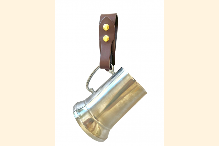 Front view of tankard strap displayed with tankard